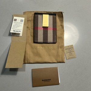 Burberry House Check Card Case Leather with Money Holder in Black